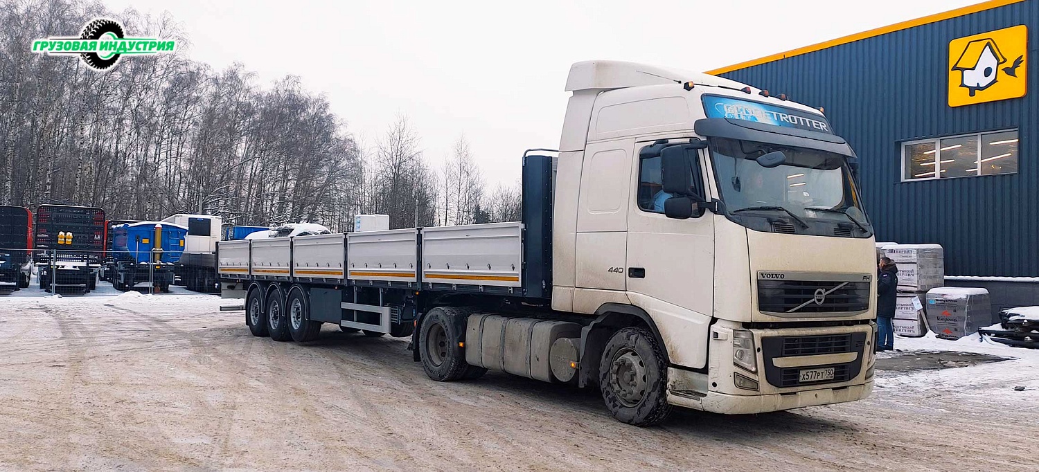 Отгрузка полуприцепа бортовая платформа Kässbohrer SPL в Одинцово